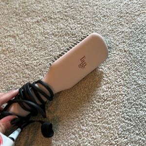 L’ange Ceramic Straightening brush